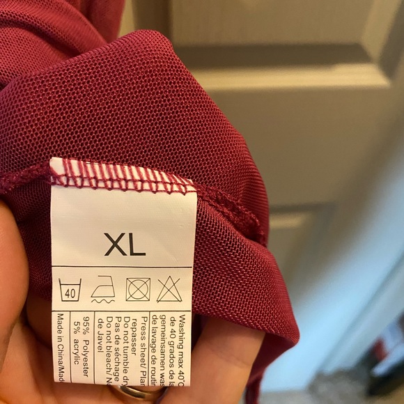 NWOT Raspberry color lingerie. Size XL. - Picture 3 of 3